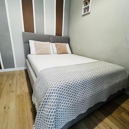 Iren Smart Apartment Львов Экстерьер фото