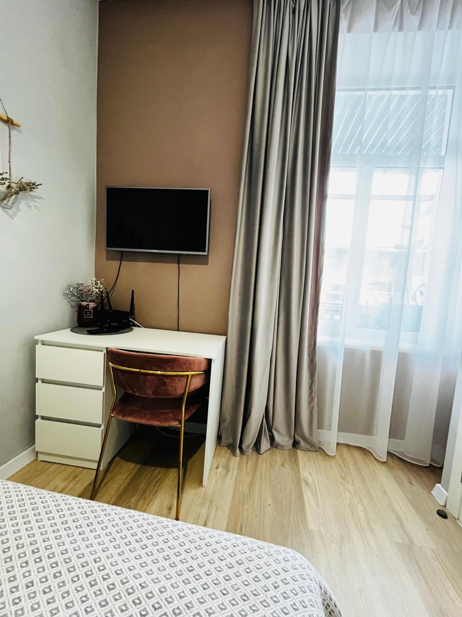 Iren Smart Apartment Львов Экстерьер фото