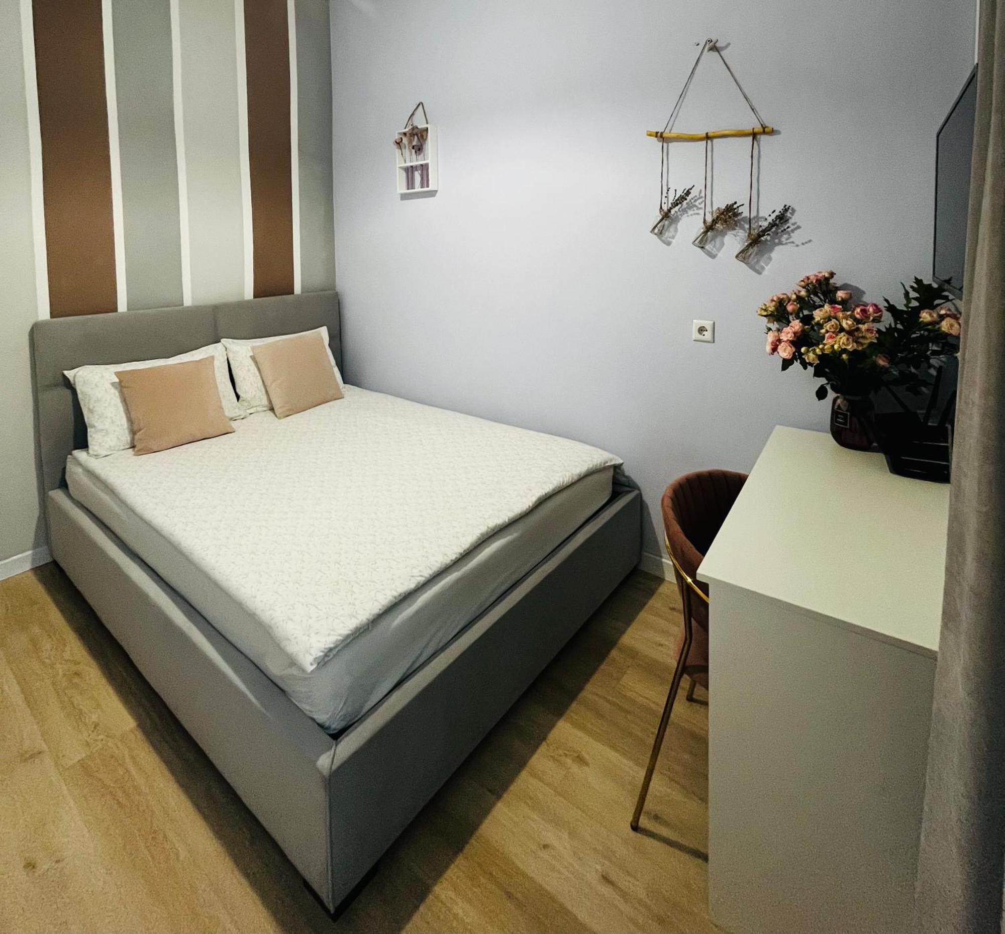 Iren Smart Apartment Львов Экстерьер фото